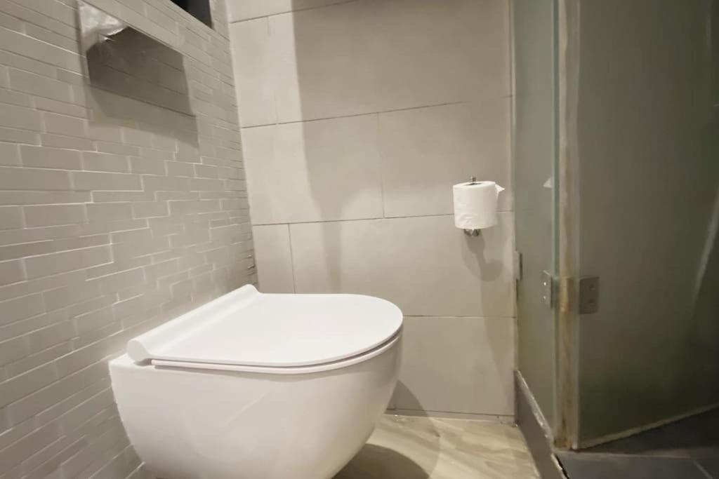 Pousada Modern Design 3brs 2f House Close To Victoria *