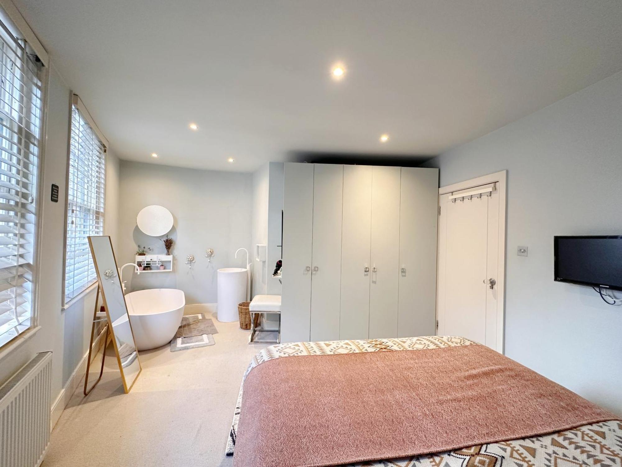 Modern Design 3brs 2f House Close To Victoria Pousada Londres